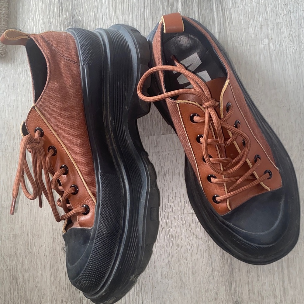 MUTMA Platform Chunky Sneakers - Picture 2 of 8